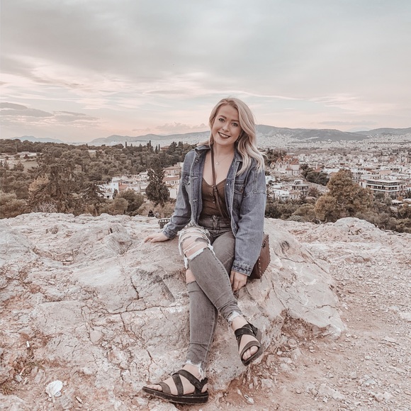 Meet your Posher, Brytni - Picture 5 of 7